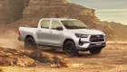 Doanh số xe bán tải tháng 12/2025: Toyota Hilux tuột dốc không phanh, bán kém cả Isuzu D-Max