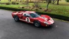 Chiếc Ford GT40 MkII Factory Lightweight năm 1966 này được "gõ búa" ở mức giá kinh điển 325 tỷ đồng