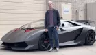 Anh chàng lái chiếc Lamborghini chỉ có đúng 1 xe được phép lưu hành trên đường ở Mỹ nhưng không ai biết phiên bản gì