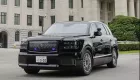 Thủ tướng Nhật Bản chuyển sang sử dụng xe công vụ mới, đó là SUV siêu sang Toyota Century