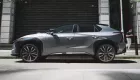 Khách hàng mua mẫu SUV điện này của Toyota được hưởng mức trợ cấp bằng nửa giá xe