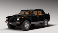 Lamborghini LM002 - Siêu SUV đầu tiên trên thế giới
