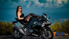 Người đẹp Đà thành khoe dáng bên Kawasaki Ninja 400