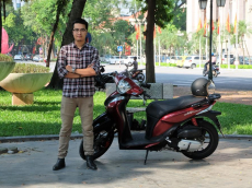 Video: Đánh giá xe Honda SH Mode 125 sau 6.000 km sử dụng: "Xinh đẹp" và êm ái