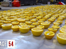 Người Nga thử nghiệm tạo ắc quy bằng 1000 nửa quả chanh để khởi động xe và cái kết
