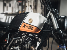 Video trải nghiệm bản độ Tracker từ Honda X-150 Bulleting: Một chiếc Honda khác lạ và nổi bật dưới bàn tay thợ Việt