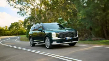 Hyundai tiếp tục ra mắt Palisade hoàn toàn mới tại nước ngoài, chờ ngày xe về Việt Nam với cỗ máy hybrid ấn tượng