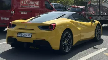 Siêu xe Ferrari 488 GTB ở Đồng Nai lại đổi biển: Tam hoa 9 giá 40 triệu đồng không đẹp nên lên tứ quý 9 hơn 400 triệu đồng