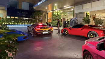 Dàn siêu xe Ferrari tụ tập ở trung tâm quận 1: 296 chiếm số lượng đông đảo