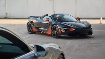 Chiêm ngưỡng siêu xe McLaren 750S Spider Orange Coriolis vừa “cập bến” Việt Nam, giá chính hãng gần 30 tỷ đồng