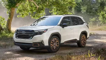 10 thương hiệu ô tô tốt nhất năm 2026: hãng xe kém nổi ở Việt Nam dẫn đầu