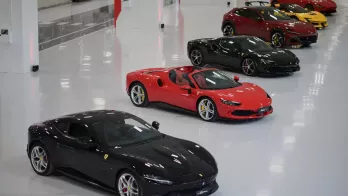 Nhiều khách hàng đặt mua Ferrari phải chờ đến cuối năm 2027 mới được nhận xe