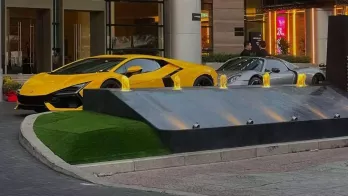 2 doanh nhân mua xe Porsche khủng nhiều nhất Việt Nam họp mặt trên các chiến mã độc