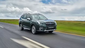 Subaru miệt mài khuyến mại hàng trăm triệu đồng cho cặp đôi Forester và Crosstrek tại Việt Nam