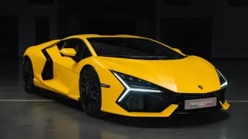 Cận cảnh Lamborghini Revuelto đầu tiên về Việt Nam của 1 người đam mê xe Porsche, bộ sưu tập hơn 100 tỷ đồng