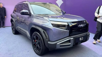 Mẫu SUV cỡ C của BYD có thể bán ở Việt Nam ra mắt phiên bản sạc siêu nhanh, giá chưa đến 600 triệu