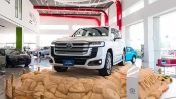 Toyota Land Cruiser LC300 Hybrid chưa bán ở Việt Nam đã kênh giá đến 700 triệu đồng tại đại lý tư nhân