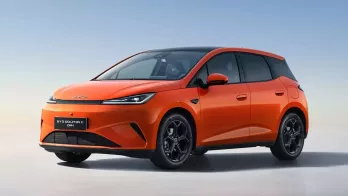 Ra mắt BYD Dolphin G DM-i - xe hatchback cỡ nhỏ có thể chạy hơn 1.000 km không nghỉ