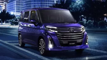 Mẫu minivan nhỏ nhất của Toyota được bổ sung công nghệ thông minh hơn, giá chỉ ngang Hyundai Grand i10