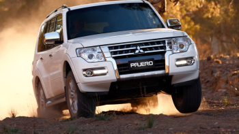 Mitsubishi Pajero 2023: Giá xe Mitsubishi Pajero mới nhất tại Việt Nam