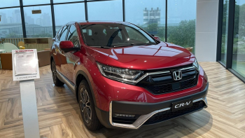 Doanh số crossover 5+2 tháng 7/2023: Hyundai Santa Fe bất ngờ "ngã ngựa", Honda CR-V vươn lên ngôi vương