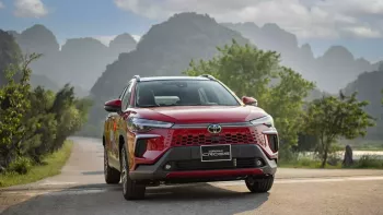 Toyota Corolla Cross: Giá xe Toyota Corolla Cross và khuyến mãi mới nhất tại Việt Nam