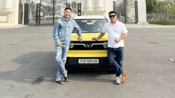 Huấn "hoa hồng" khoe VinFast VF3 lắp biển 51D-999.99 có giá gần 4,2 tỷ đồng Huấn "hoa hồng" khoe VinFast VF3 lắp biển 51D-999.99 có giá gần 4,2 tỷ đồng