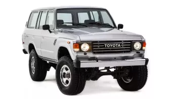 Toyota hồi sinh huyền thoại Land Cruiser FJ60 với bất ngờ lớn nằm bên dưới nắp ca-pô Toyota hồi sinh huyền thoại Land Cruiser FJ60 với bất ngờ lớn nằm bên dưới nắp ca-pô
