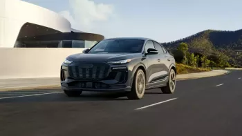 Audi Q6 e-tron 2027 trình làng, thêm núm xoay vật lý nhưng vẫn còn một điểm gây khó chịu trong nội thất