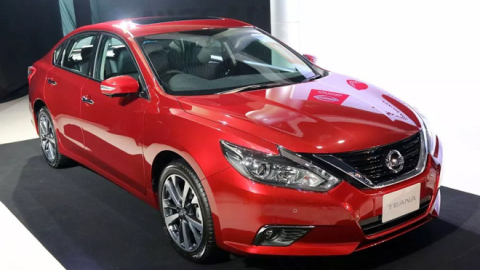 Nissan teana 2020