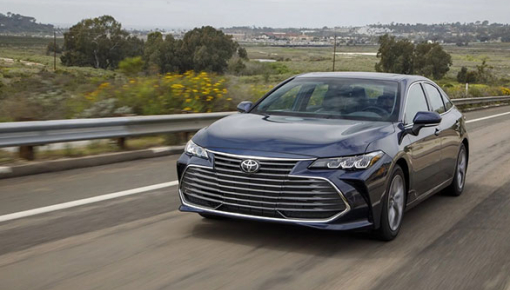Sedan cỡ trung Toyota Avalon 2019 được báo giá, đắt hơn đáng kể so với Camry
