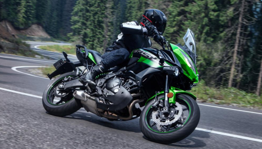 Giá xe Kawasaki Versys 650 2018 mới nhất tháng 6/2018