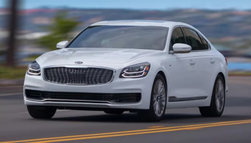 "S-Class của Hàn Quốc" Kia K900 2019 chính thức được báo giá, đắt hơn gần 10.000 USD so với bản cũ