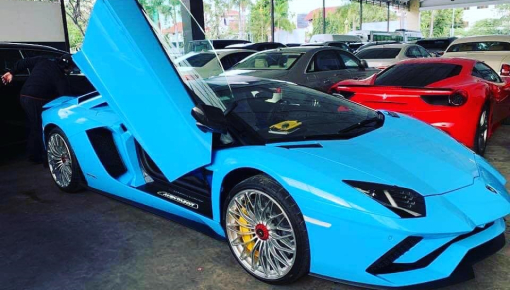 Siêu xe Lamborghini Aventador S mui trần đầu tiên cập bến Campuchia, đại gia Việt lại "phát thèm"