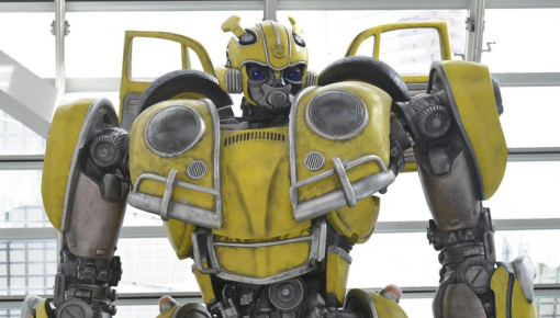 Người máy Bumblebee kích thước thật bất ngờ xuất hiện ở Triển lãm Ô tô Los Angeles 2018