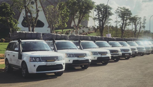 Dàn xe Range Rover tụ tập tham dự Hành trình từ trái tim mùa 2 vào ngày mai, siêu xe đâu rồi "Qua" ơi?