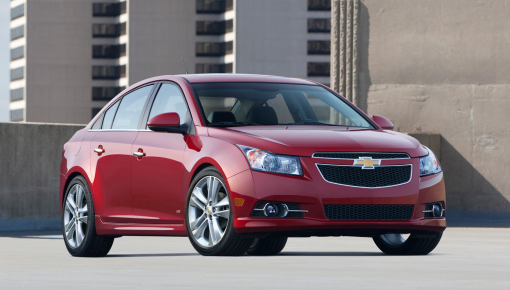 Lỗi túi khí, hơn 7.500 xe Chevrolet Cruze và Orlando bị triệu hồi tại Việt Nam