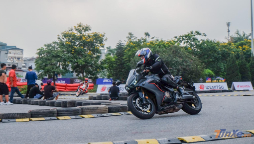 Cảm nhận nhanh cỗ máy 4 xy-lanh trên 2 mẫu xe Honda CBR650R và CB650R trên sân đua Mỹ Đình