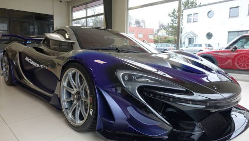 Siêu xe "2 trong 1" McLaren P1 GTR mang bộ áo tím-bạc thú vị