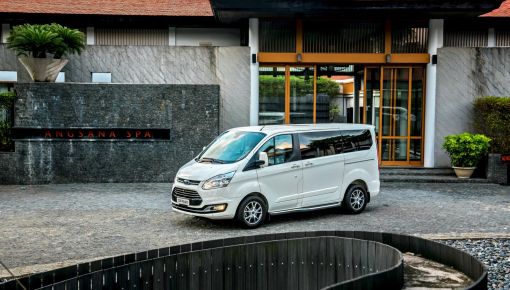 Ford Tourneo 2019: Tốt gỗ hơn tốt nước sơn