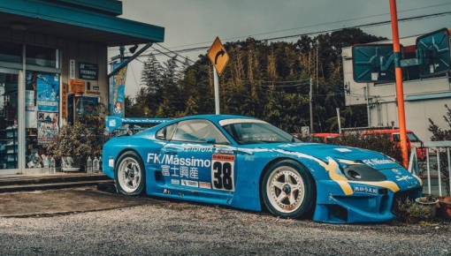 Chiếc xe đua Toyota Supra 1999 này đã bị bỏ rơi một cách đáng tiếc trong 15 năm qua