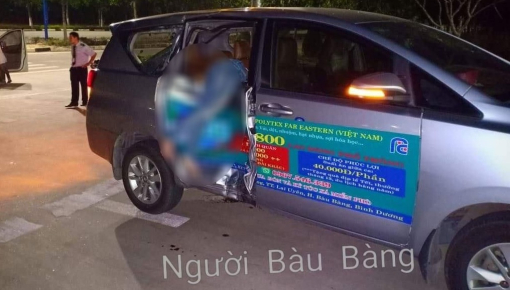 Video: Yamaha Exciter va chạm với xe 7 chỗ, thanh niên nằm vắt trên cửa sổ ô tô tại Bình Dương