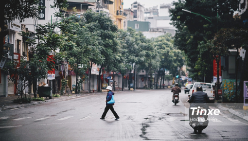 Sáng mùng 1 Tết Canh Tý, Hà Nội bình yên đón năm mới