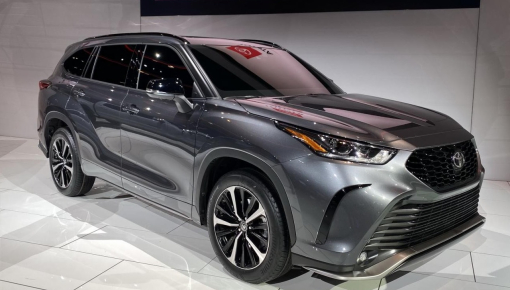 Toyota Highlander XSE 2021 - SUV 7 chỗ thể thao, cạnh tranh Ford Explorer ST