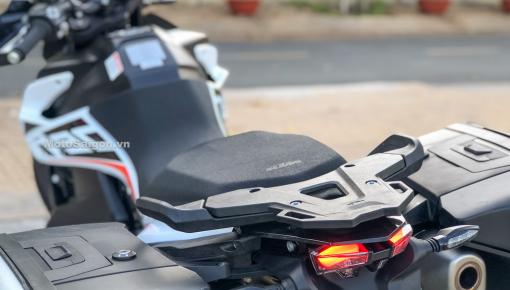 Xe mô tô có giá "gần 1 triệu đồng 1 cc", KTM 790 Adventure đã có mặt và lăn bánh tại Việt Nam