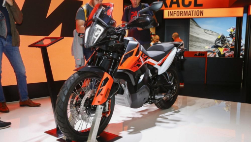 Người dùng KTM 790 Adventure nên chú ý lỗi mất phanh sau để tránh tai nạn