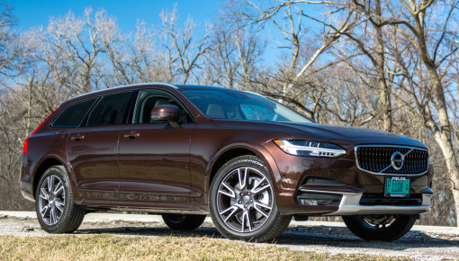 Sinh năm 1993 hợp màu xe gì để nhận nhiều tài lộc, bình an?