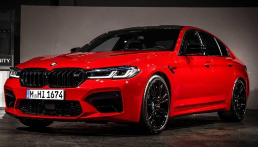 BMW M5 2021 - Sedan thể thao hạng sang có vận tốc hơn 300 km/h, không thua kém gì siêu xe