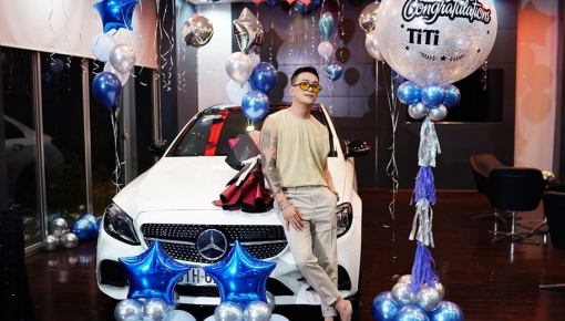 Nam ca sĩ Ti Ti tậu Mercedes-Benz C300 AMG 2020 gần 2 tỷ đồng