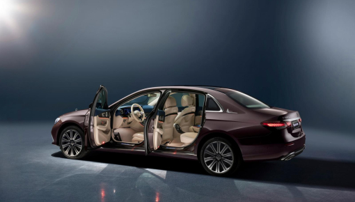 Mercedes-Benz giới thiệu E-Class L 2021 với kích thước như sedan cỡ lớn